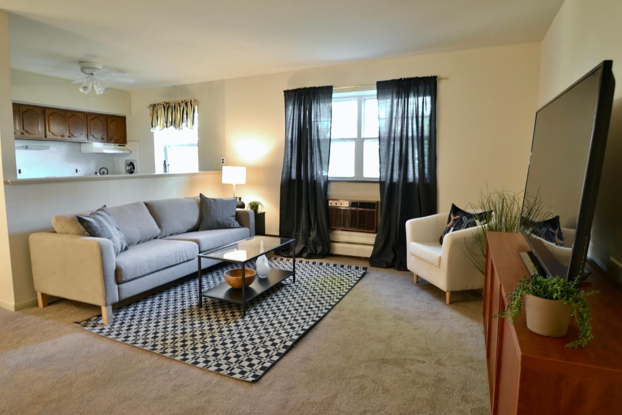 Mohawk Manor Apartments